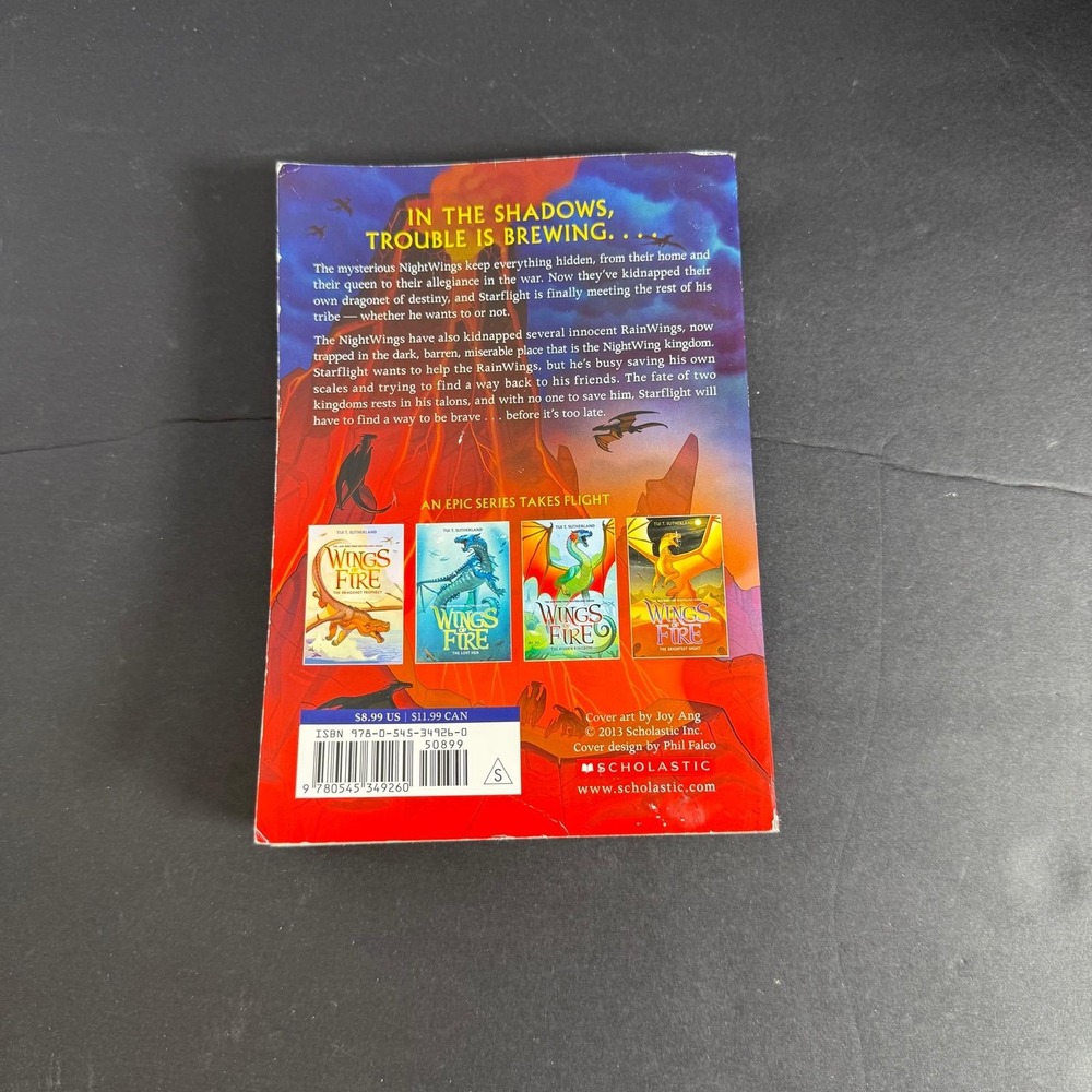Wings of Fire The Dark Secret Book 4 Tui T Sutherland Paperback Scholastic - Picture 5 of 5